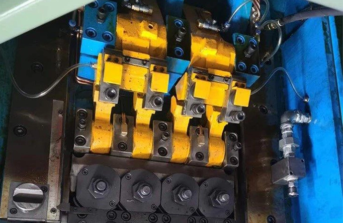 bolt making machines