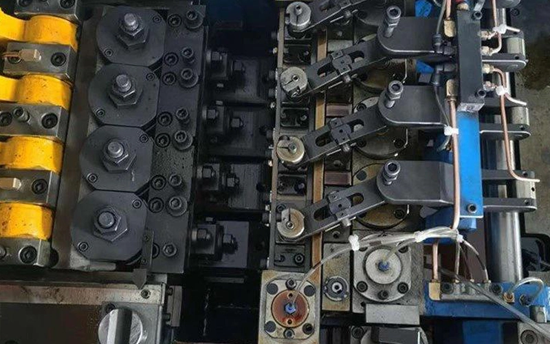 Shengtuo-shinetop.com Continuous Innovation in The Automatic Lock Screw Machine Industry