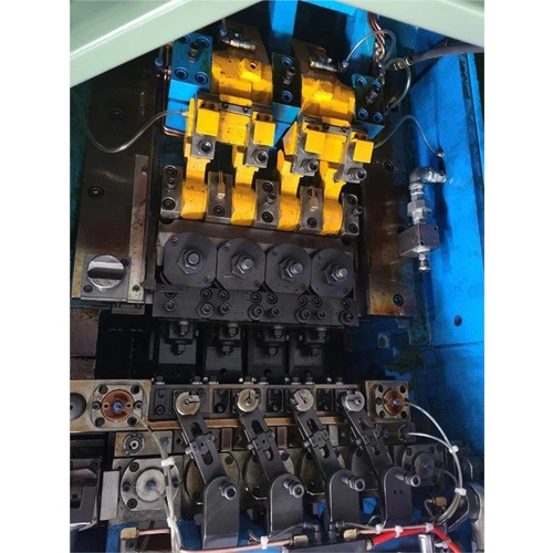 bolt and nut manufacturing machine